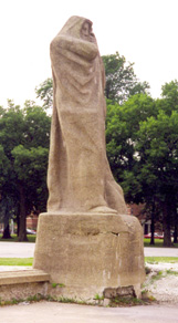 founta~1.jpg (31260 bytes)