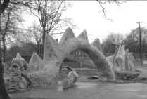dragons.jpg (28492 bytes)