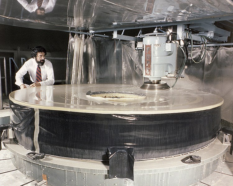 Photo of the Hubble Space Telescope mirror being polished